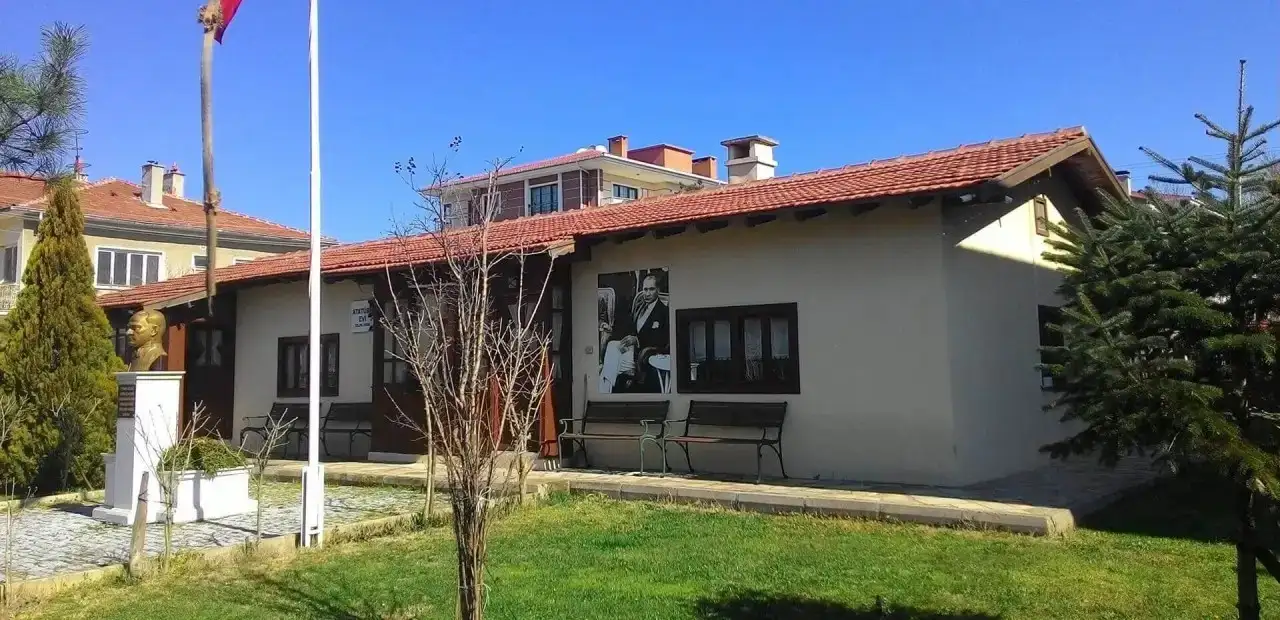 Muratlı Atatürk Ev