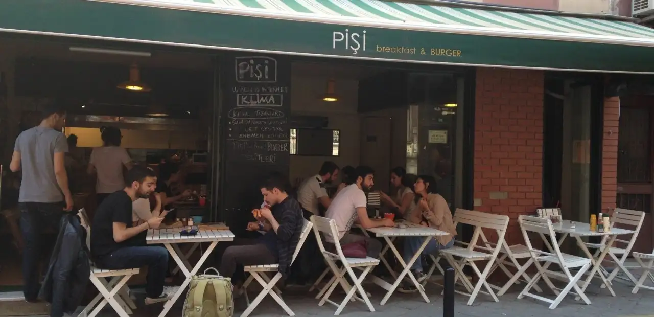 Pişi Breakfast & Burger