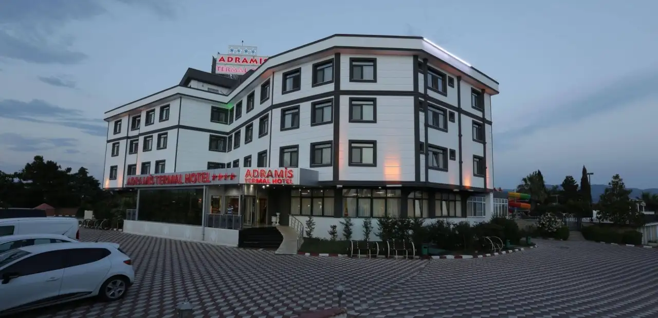 Adramis Termal Otel