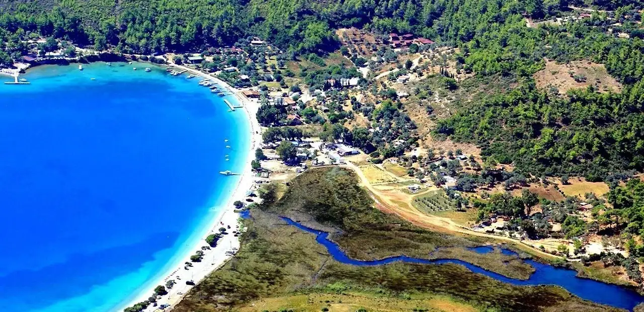 Azmakbaşı Camping