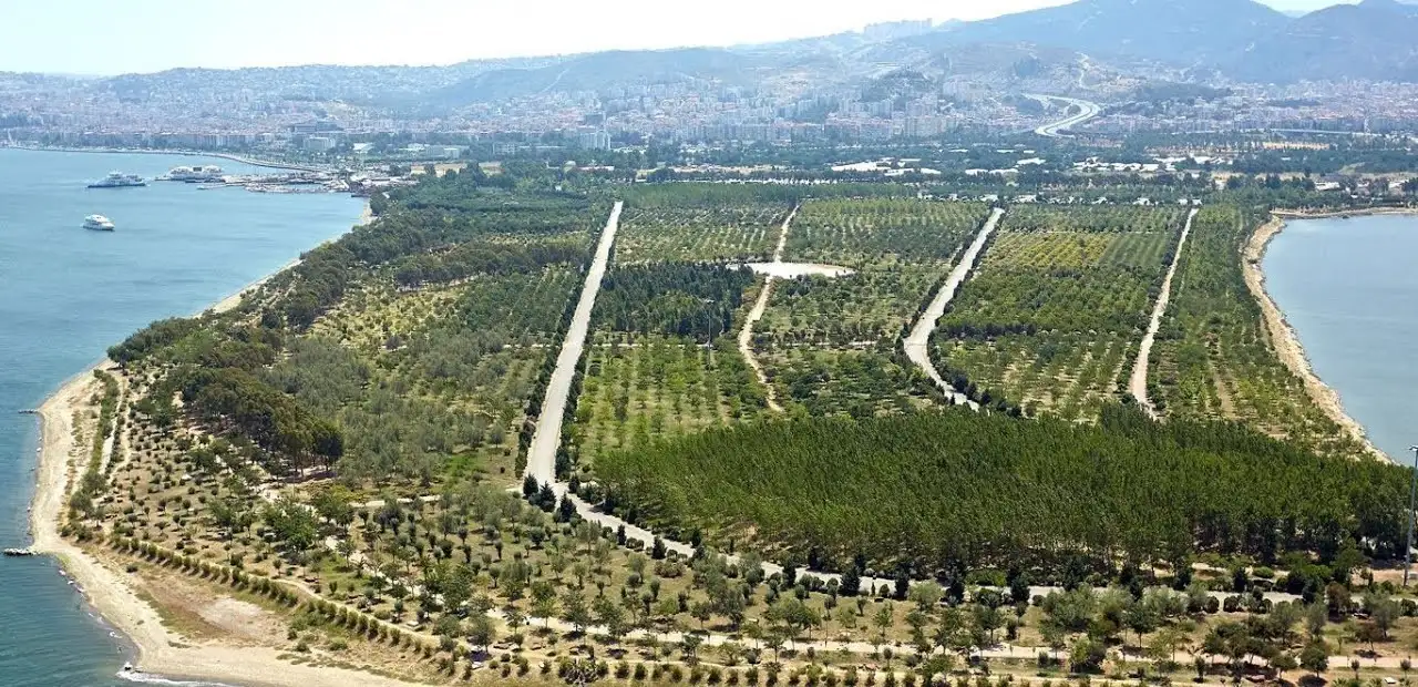 İnciraltı Kent Ormanı