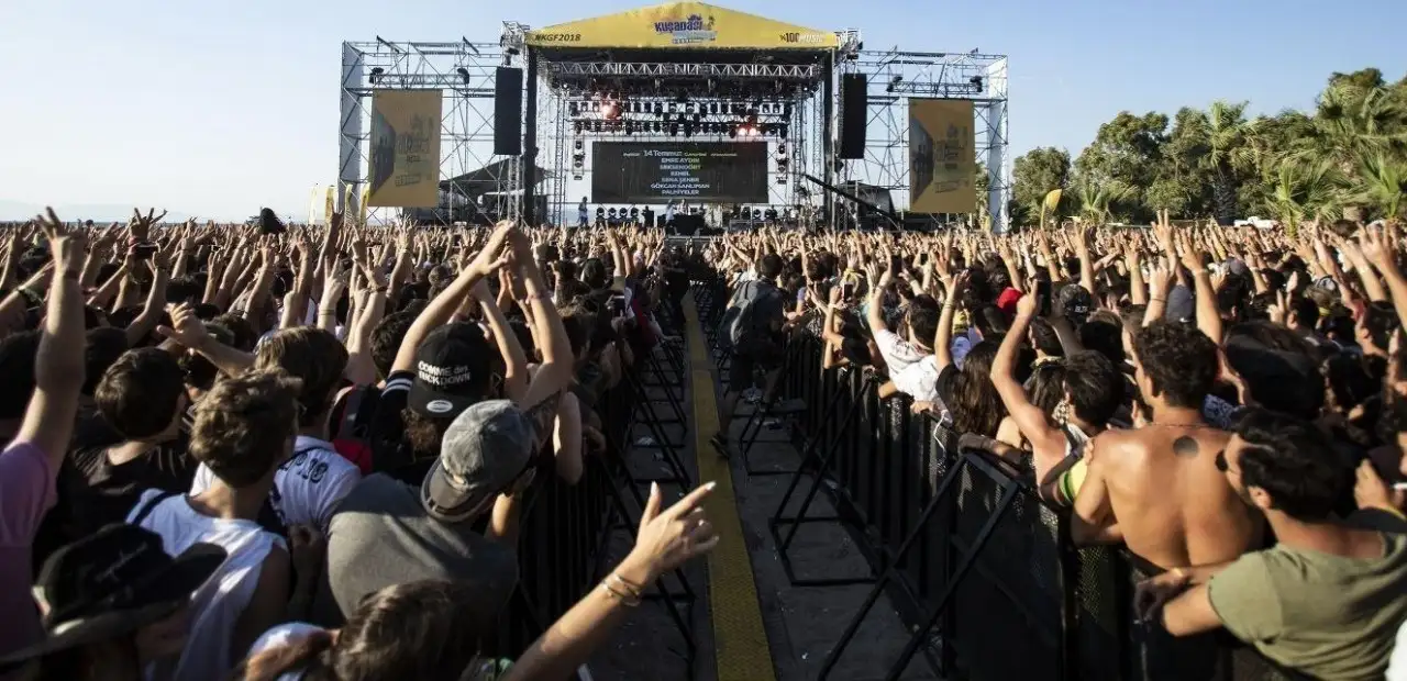 Kuşadası Gençlik Festivali