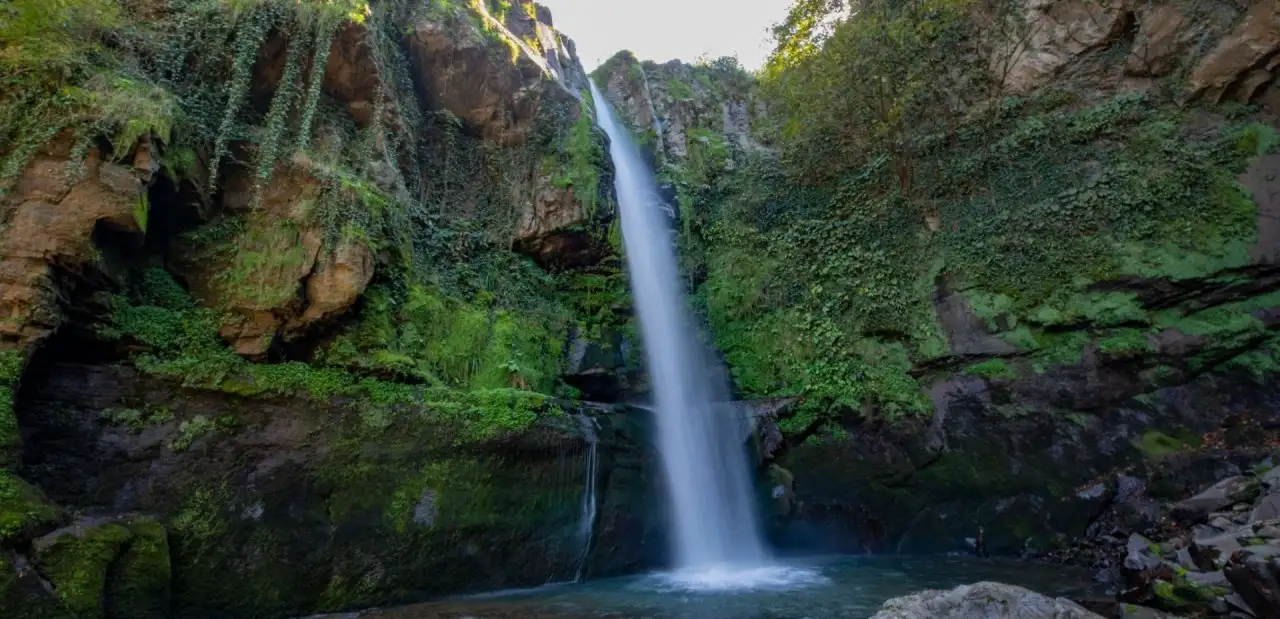 Ohtamış Şelalesi