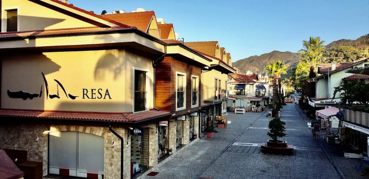 Resa Hotel