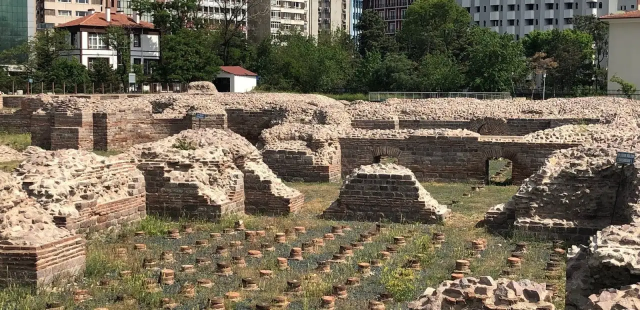 Roma Hamamı Açık Hava Müzesi ve Ören Yeri