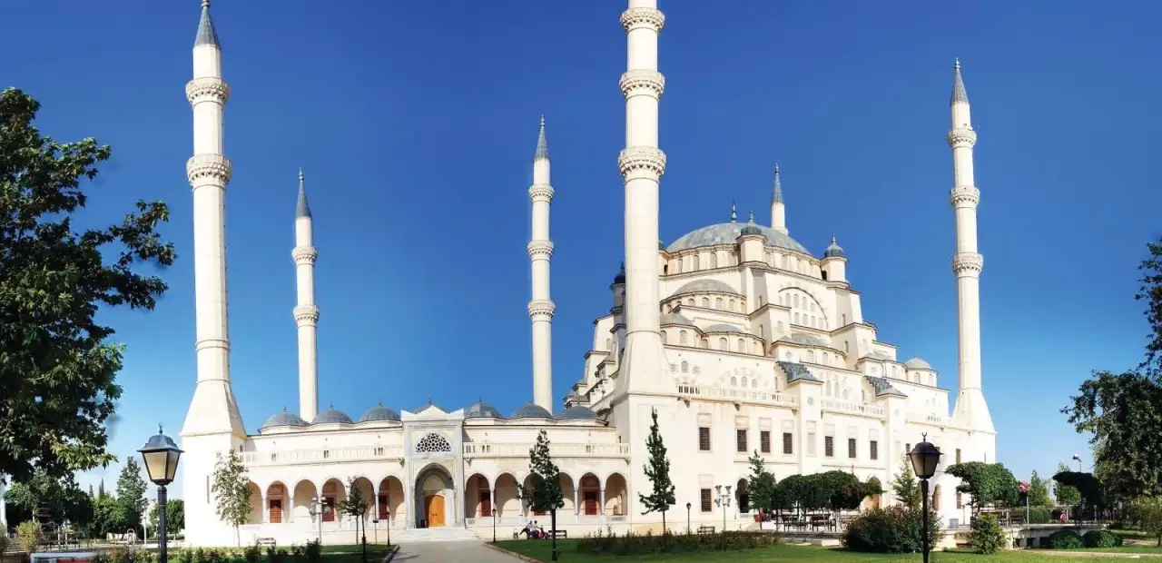 Sabancı Merkez Camii