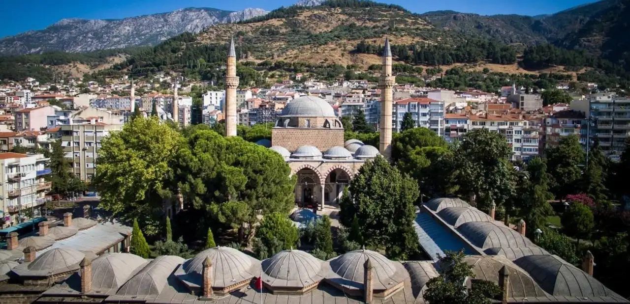 Sultan Camii ve Külliyesi