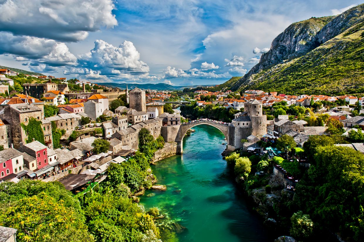 Mostar Köprüsü